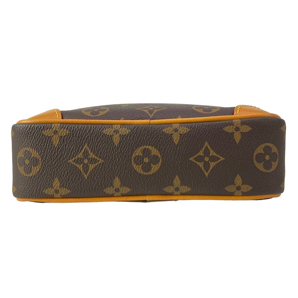 Louis Vuitton Shoulder Bag Monogram Trocadero Wearable — view 5