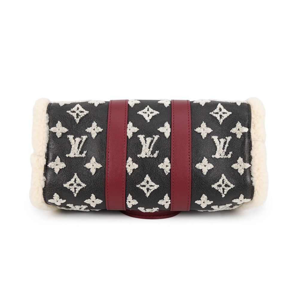 Louis Vuitton Handbag Monogram Shearling Keepall Bandouliere 25 2-Way — view 3