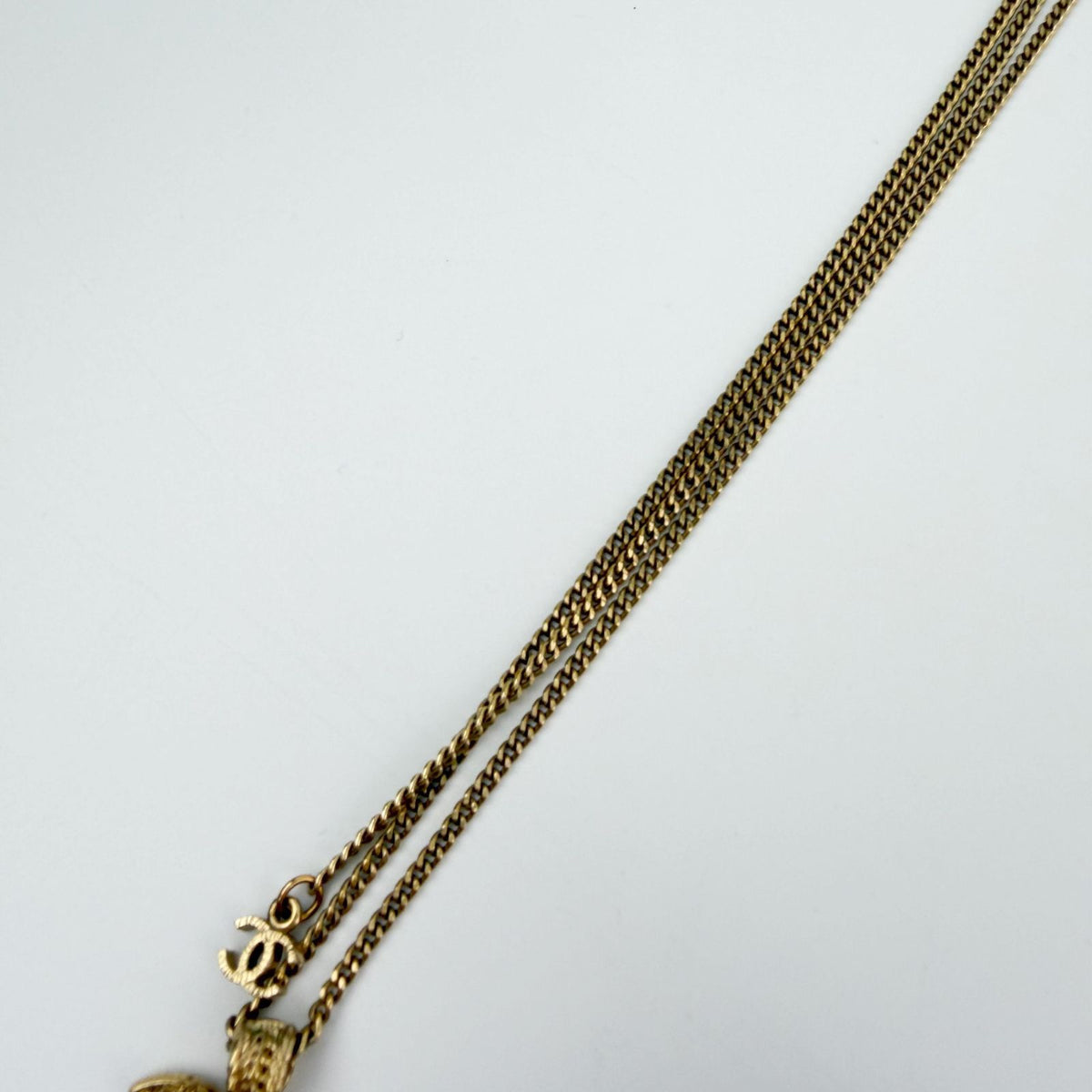 Chanel CC Logo Openwork Chain Necklace Plated Gold Vintage — view 6