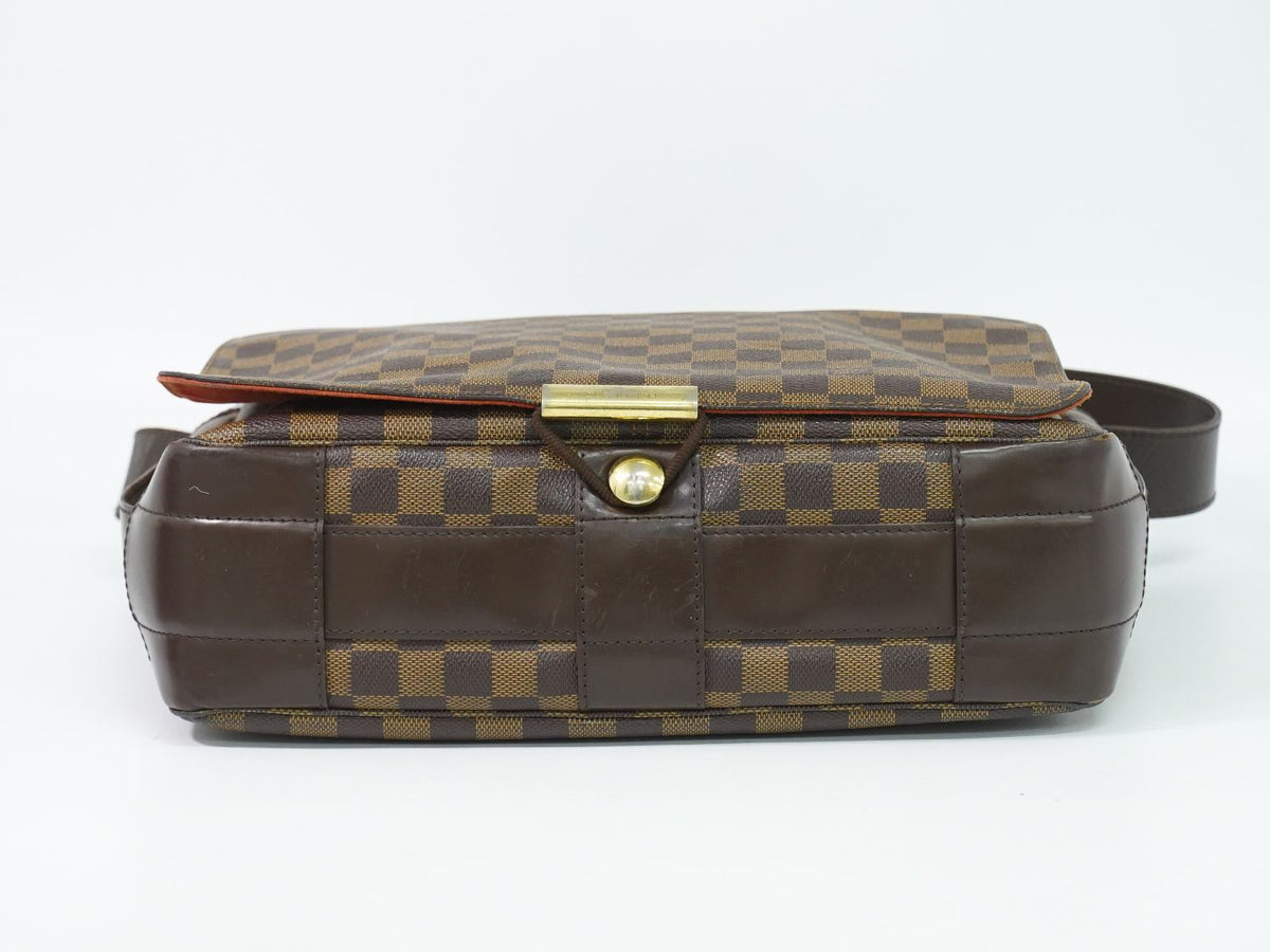 Louis Vuitton LV Bastille Damier Ebene Shoulder Bag Brown — view 3