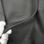 Louis Vuitton Tote Bag Taiga Kabalite Noir — view 8