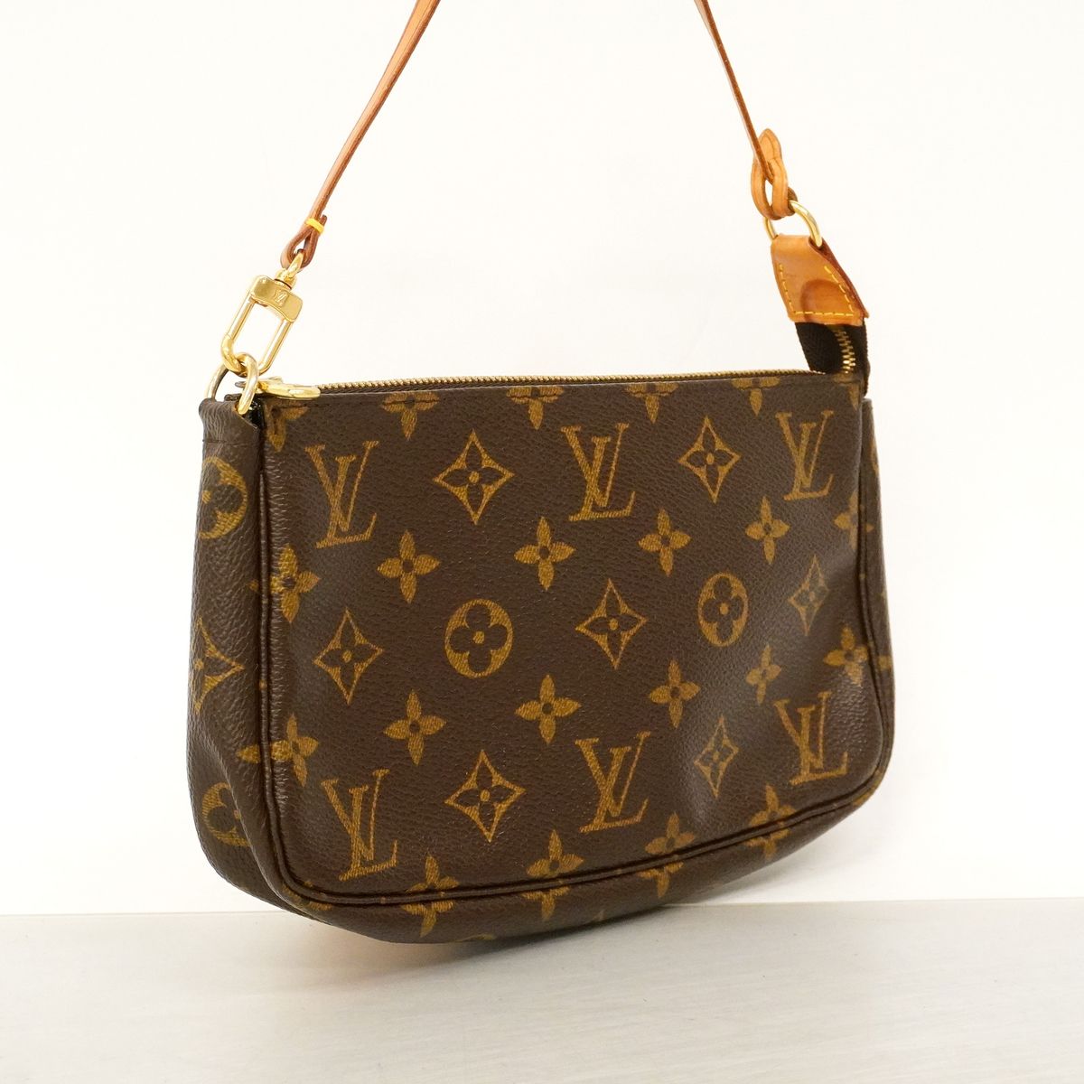 Louis Vuitton Pouch Monogram Pochette Accessoires Brown — view 2