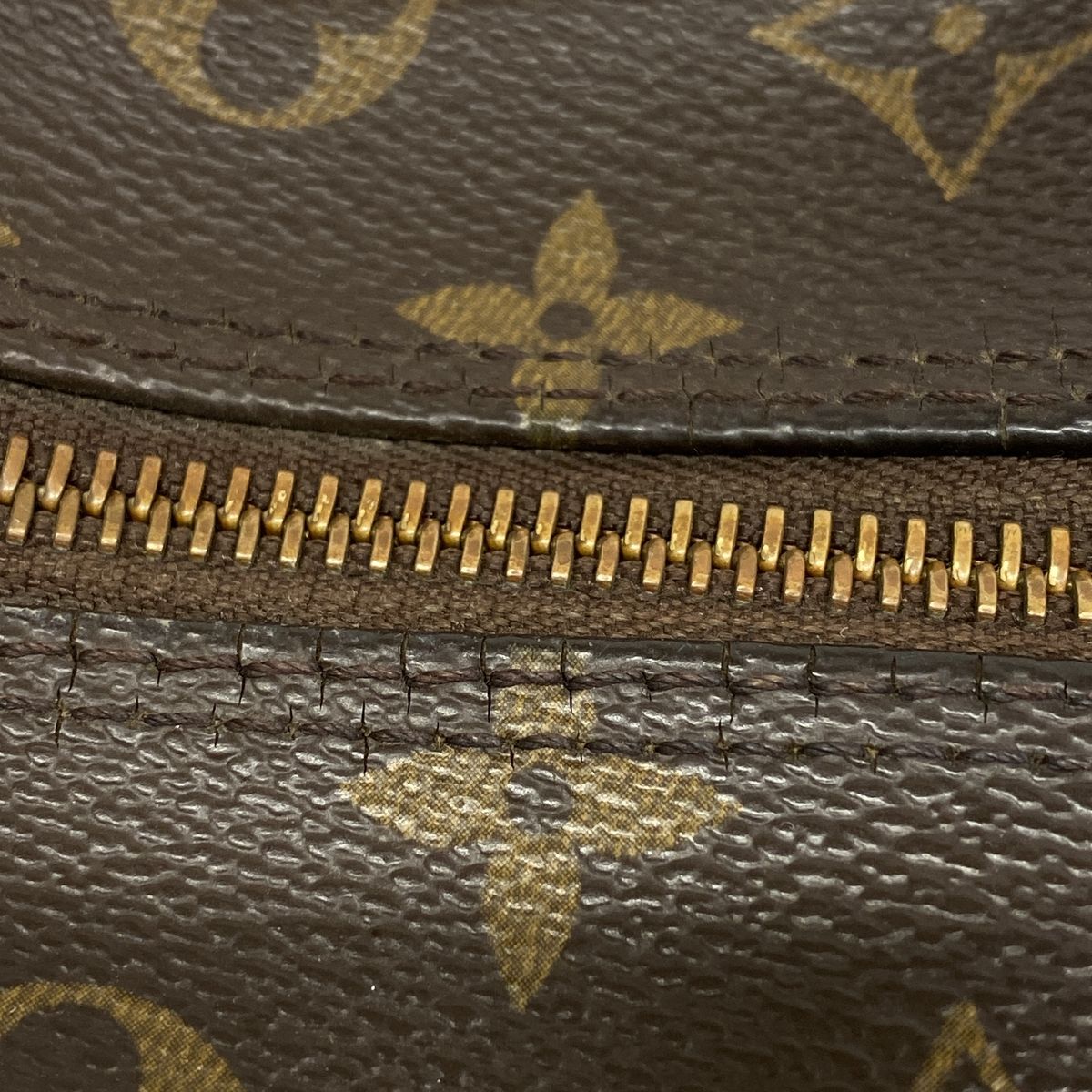 Louis Vuitton Shoulder Bag Monogram Boulogne 30 Brown — view 6