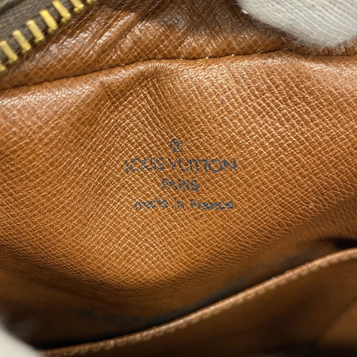 Louis Vuitton Shoulder Bag Monogram Amazon Brown — view 5