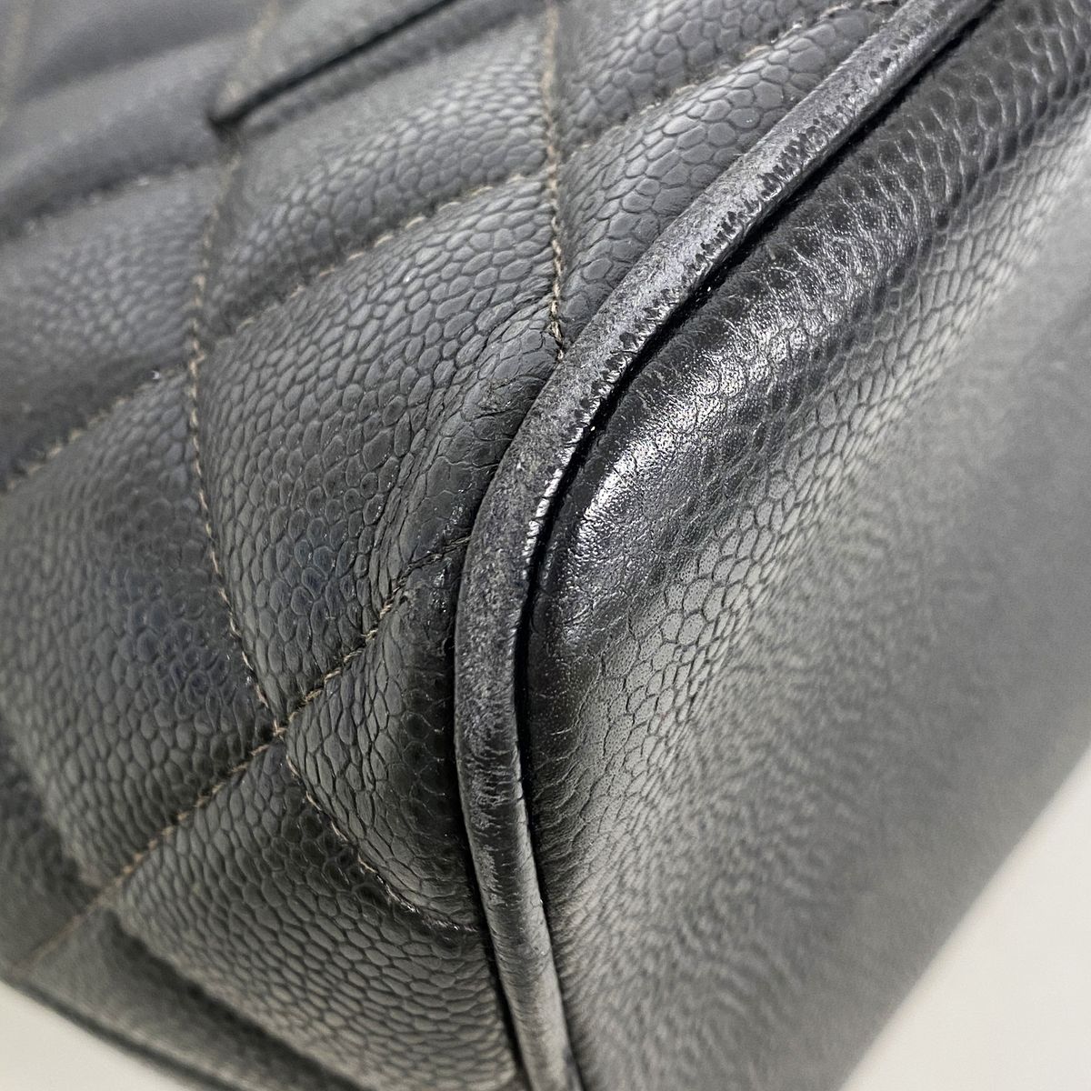 Chanel Tote Bag Reissue Caviar Leather Black Silver — view 6