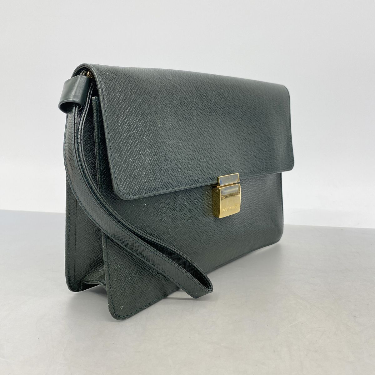Louis Vuitton Clutch Taiga Selenga Epi Sea — view 2