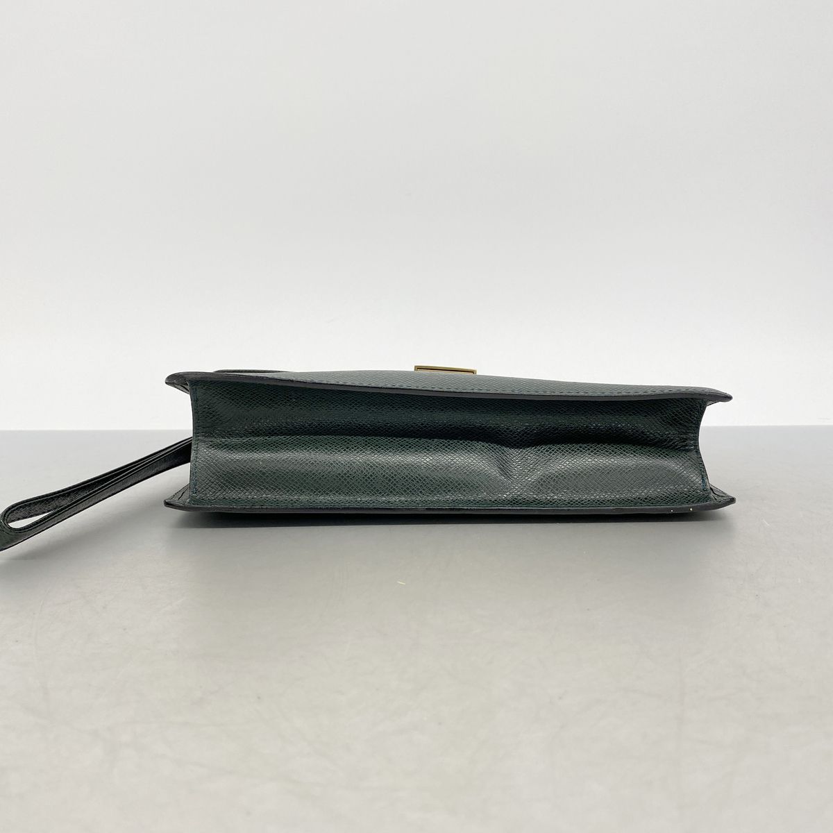 Louis Vuitton Clutch Taiga Selenga Epi Sea — view 3
