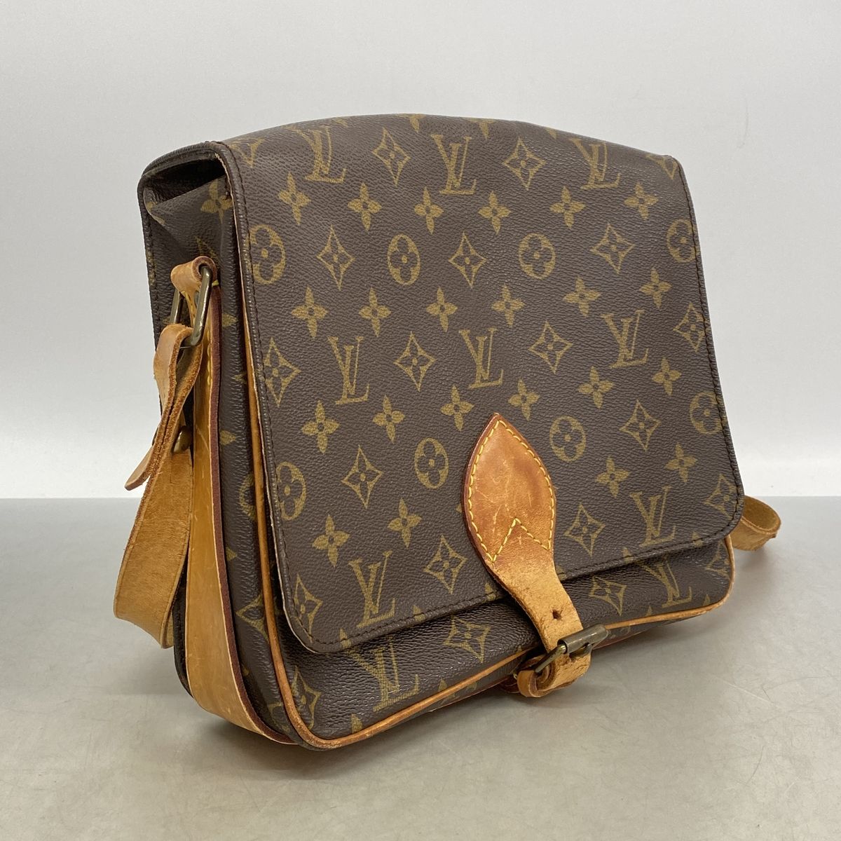 Louis Vuitton Shoulder Bag Monogram Cartouchiere GM Brown — view 2