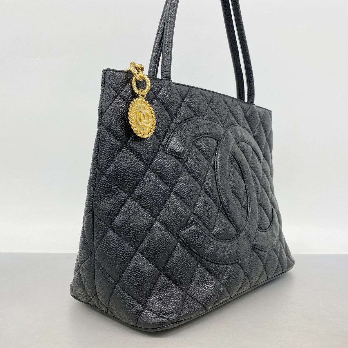 Chanel Tote Bag Reissue Caviar Leather Black Gold — view 2