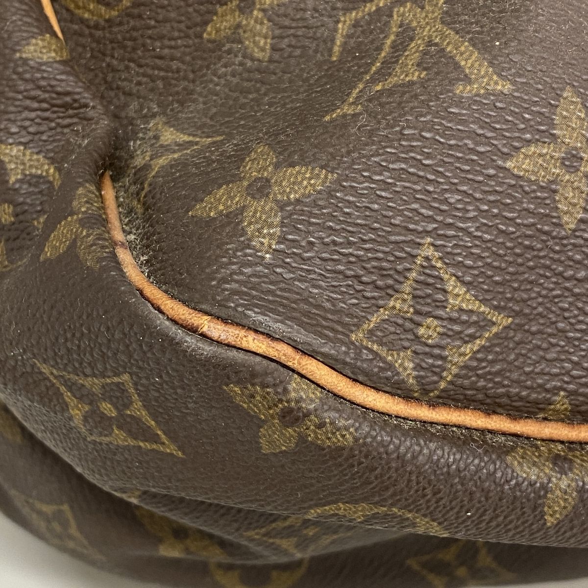 Louis Vuitton Shoulder Bag Monogram Saumur 35 Brown — view 6