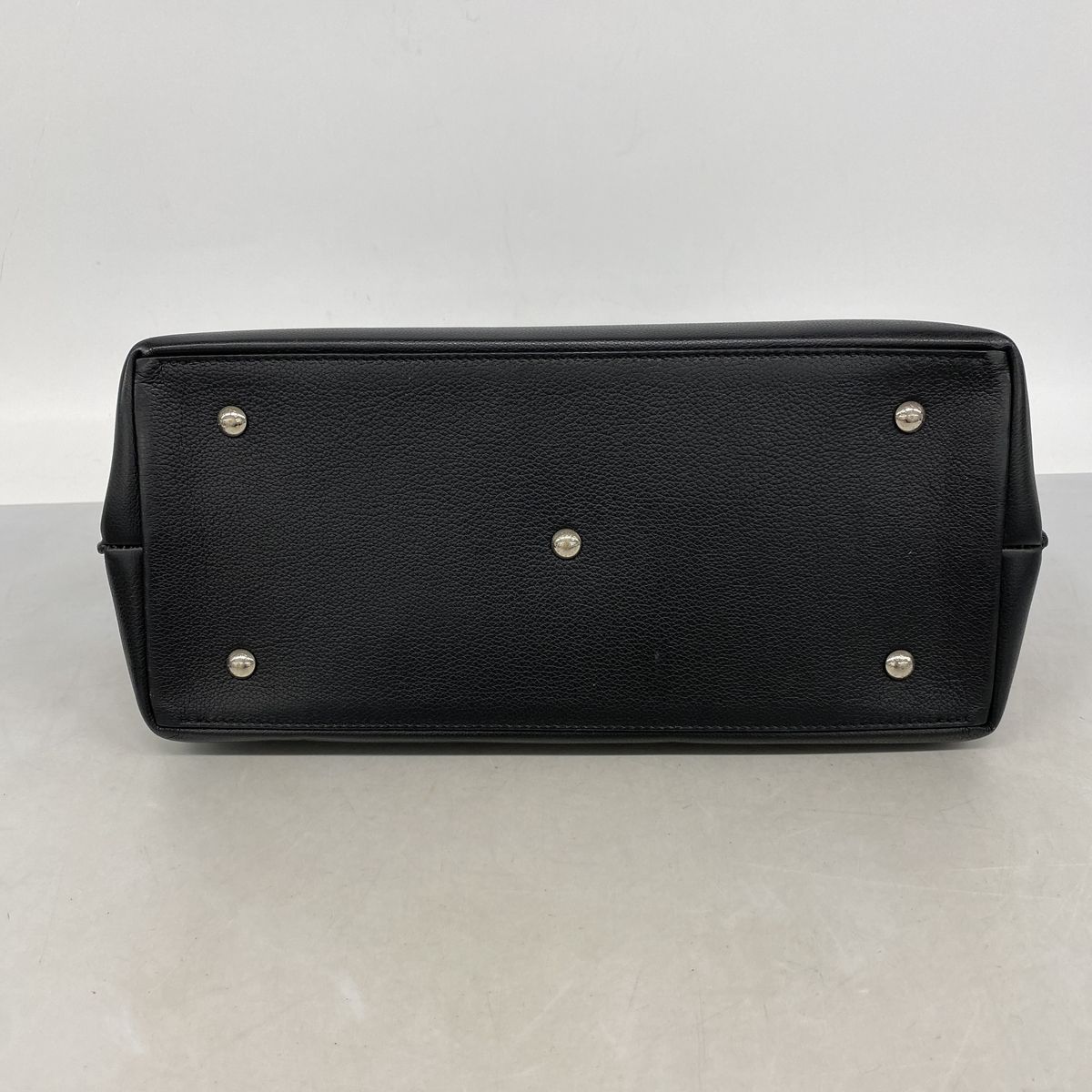 Louis Vuitton Handbag Lockme Day Noir 2-Way Bag — view 3