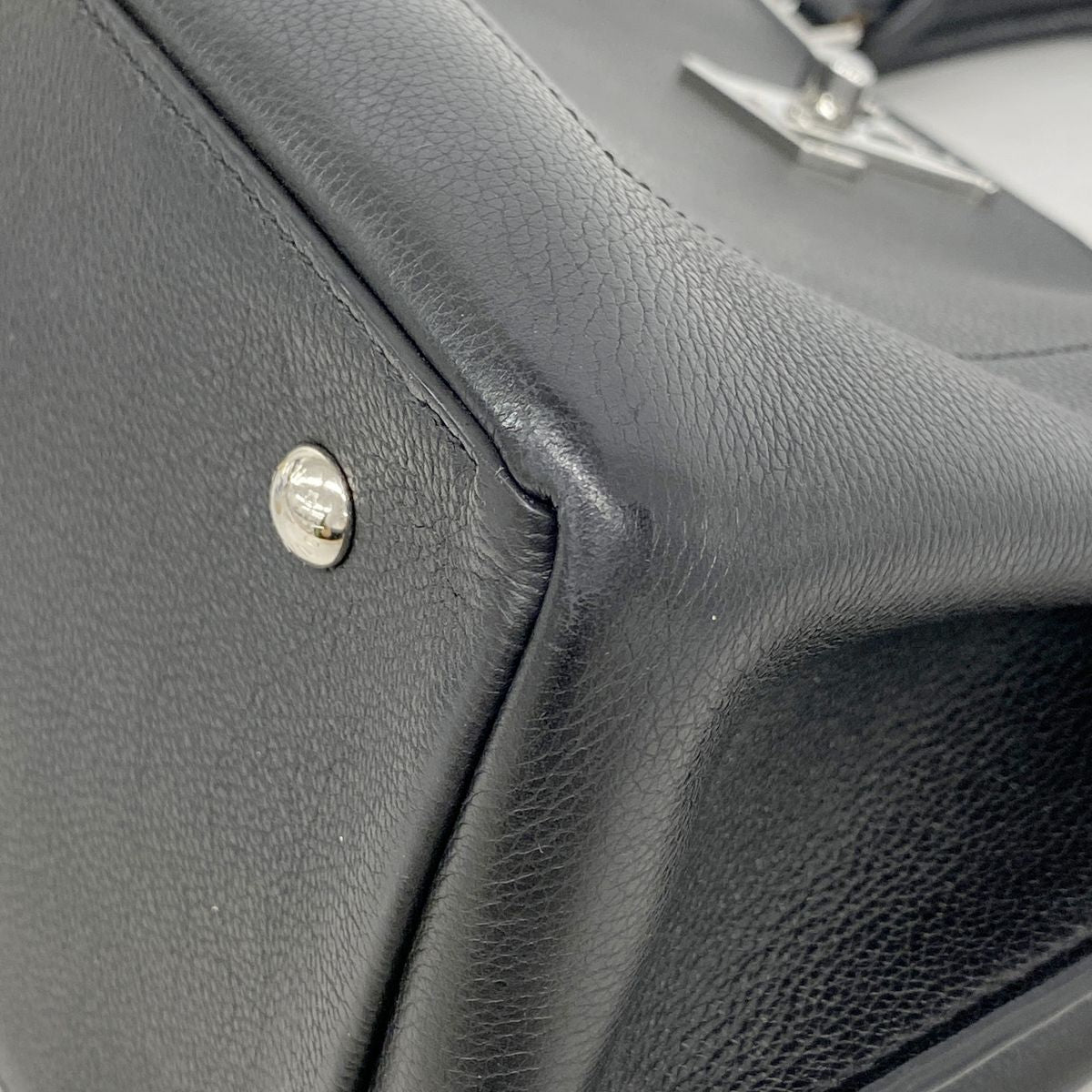 Louis Vuitton Handbag Lockme Day Noir 2-Way Bag — view 7