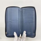 Louis Vuitton Wallet Taiga Zippy Vertical Ocean — view 3