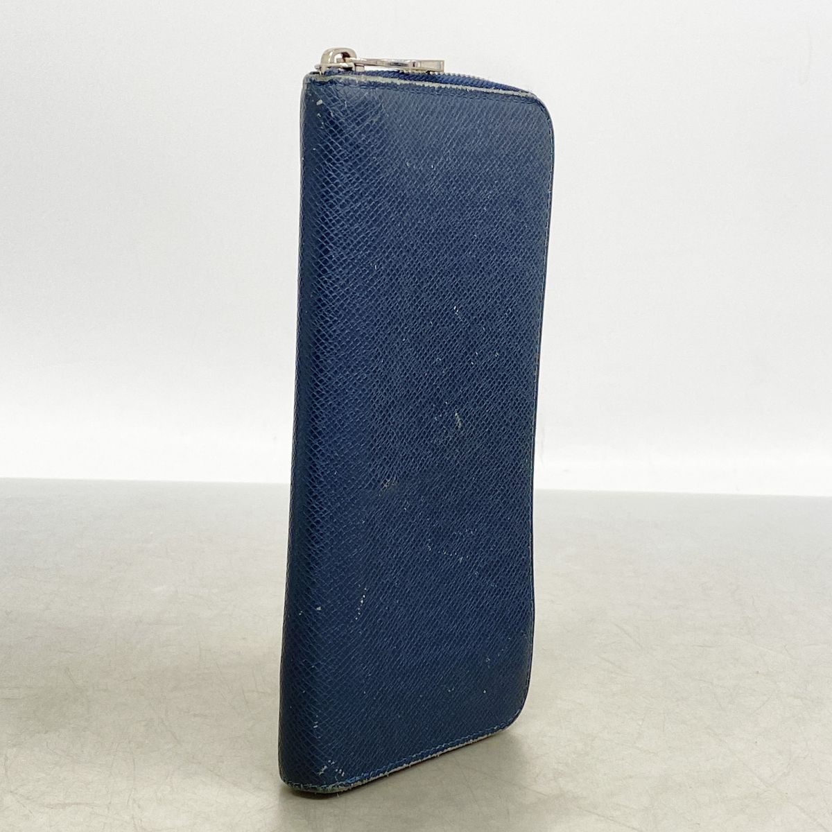 Louis Vuitton Wallet Taiga Zippy Vertical Ocean — view 2