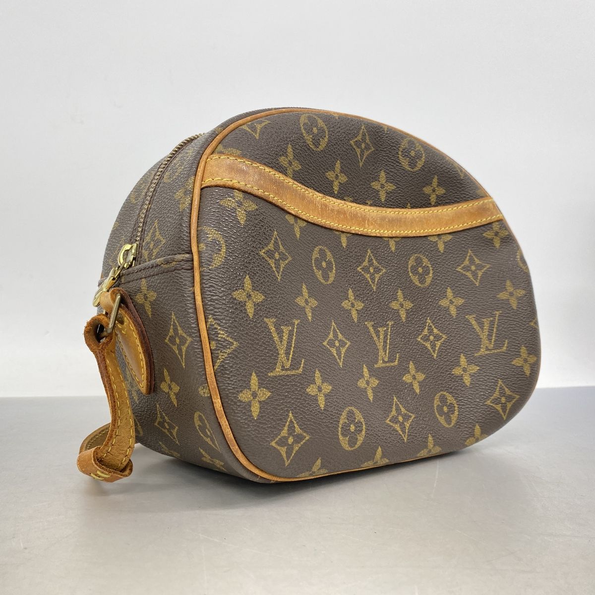 Louis Vuitton Shoulder Bag Monogram Blois Brown — view 2
