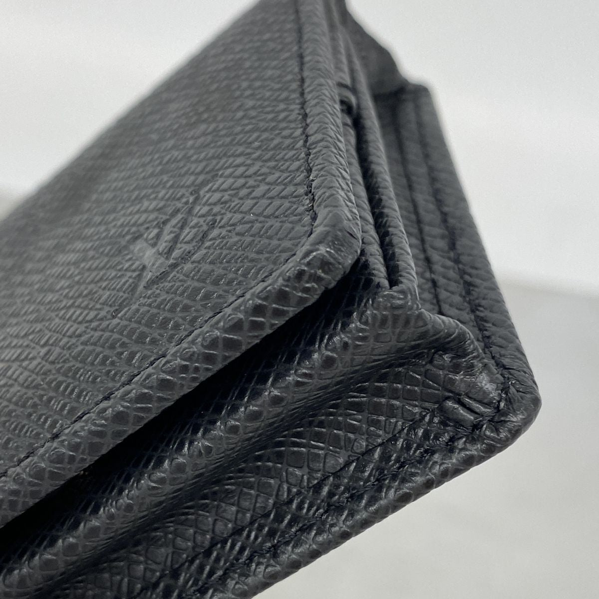 Louis Vuitton Coin Purse Taiga Portefeuille Monnaie Boite Ardoise — view 5