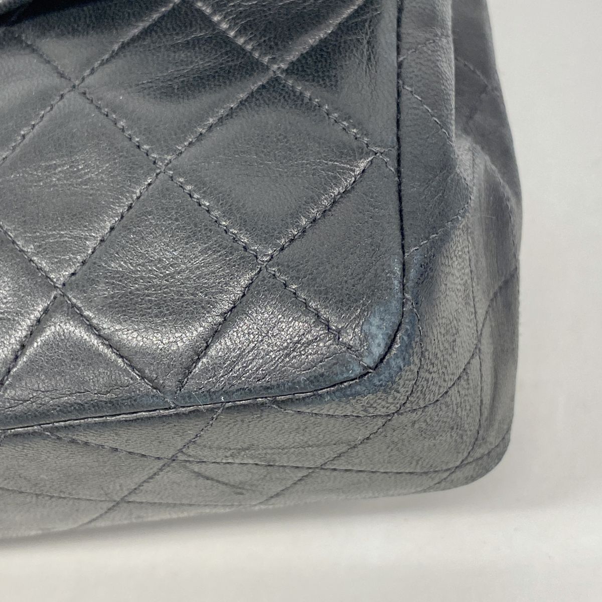 Chanel Shoulder Bag Quilted Lambskin Black Gold — view 6