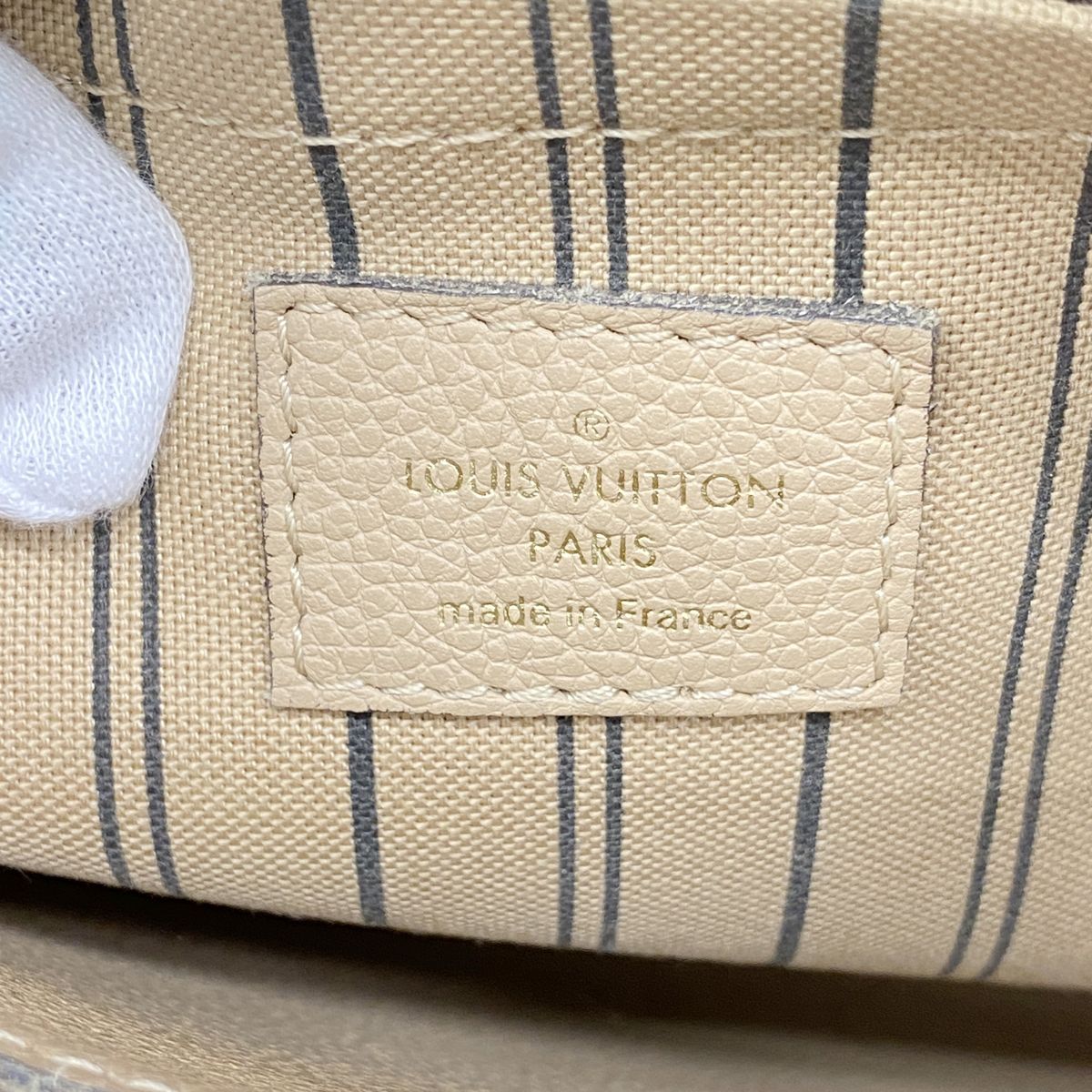 Louis Vuitton Handbag Monogram Empreinte Montaigne MM Dune — view 5