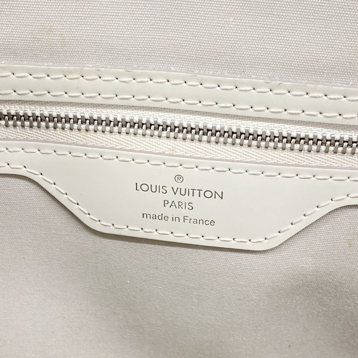 Louis Vuitton Handbag Epi Blair MM Ivoire 2-Way Bag — view 5