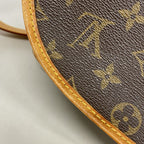 Louis Vuitton Shoulder Bag Monogram Saumur 35 Brown — view 8