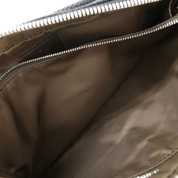 Louis Vuitton Damier Geant Acrobatics — view 8
