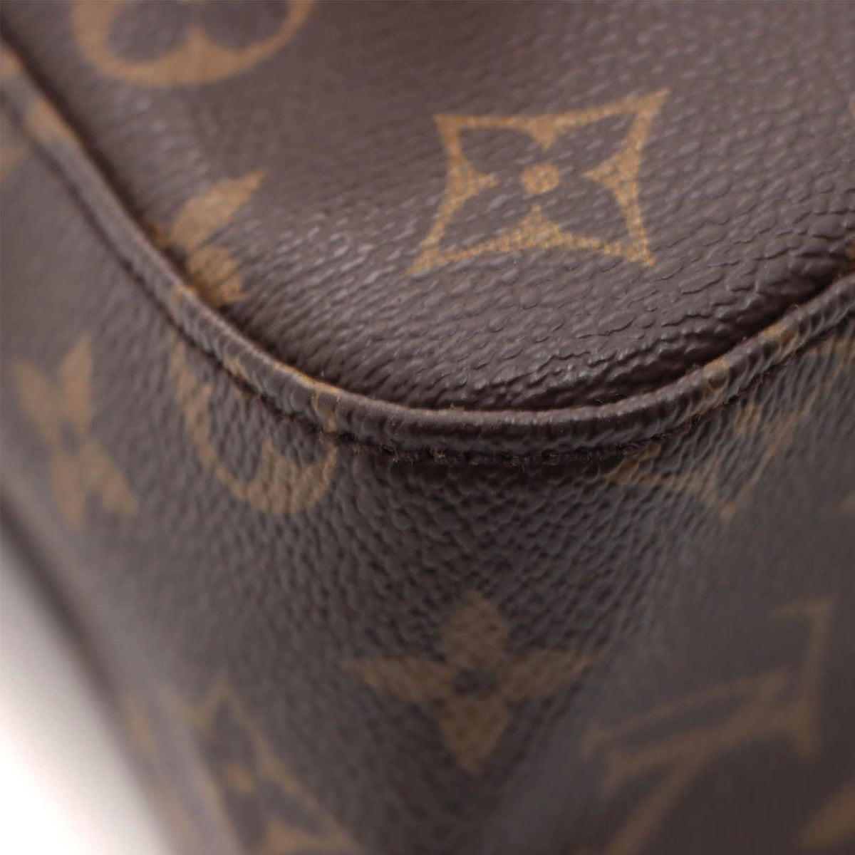 Louis Vuitton Mini Looping Monogram Shoulder Bag Canvas — view 6