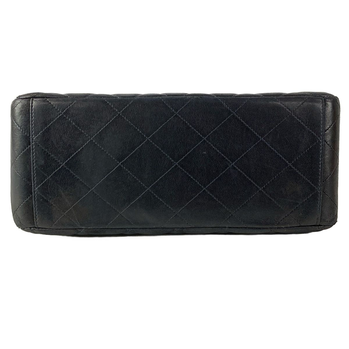 Chanel Shoulder Bag Trapezoid Quilted Black Gold Lambskin — view 5
