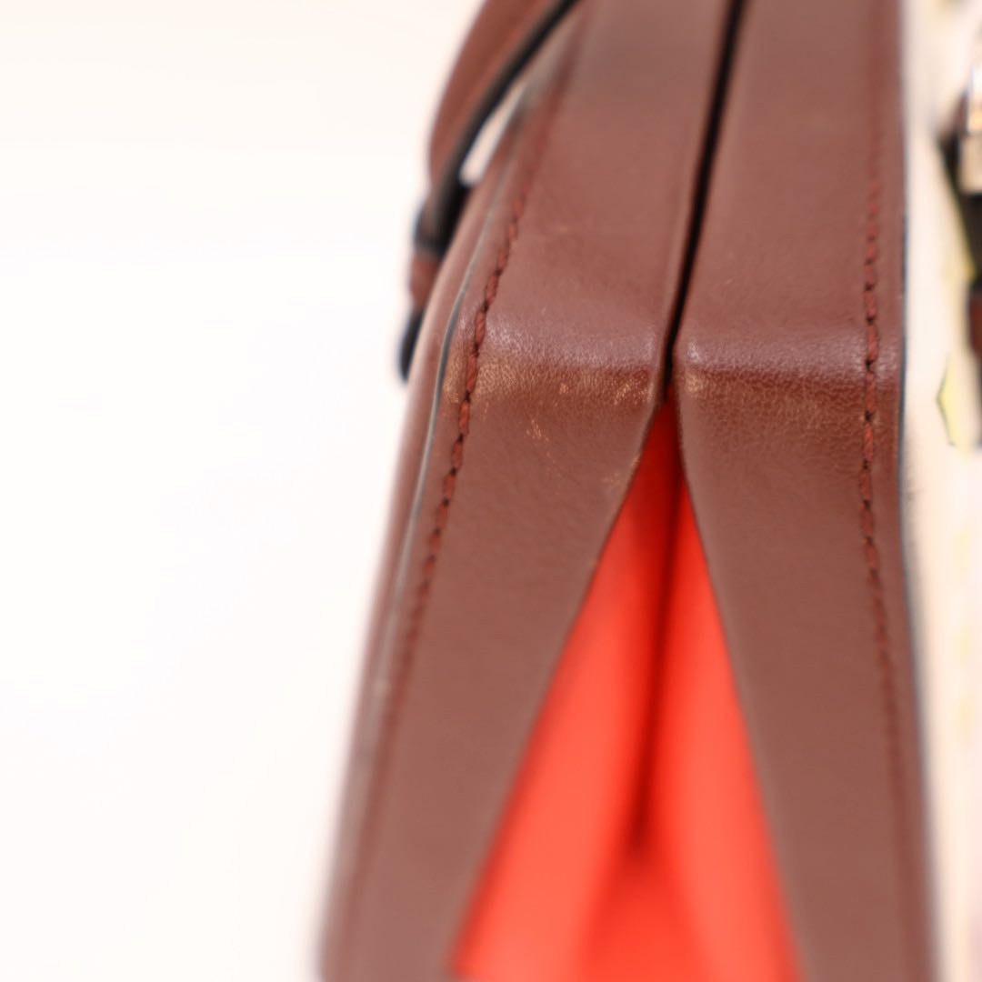 Loewe Postal City Bag Barcelona Leather Handbag — view 2