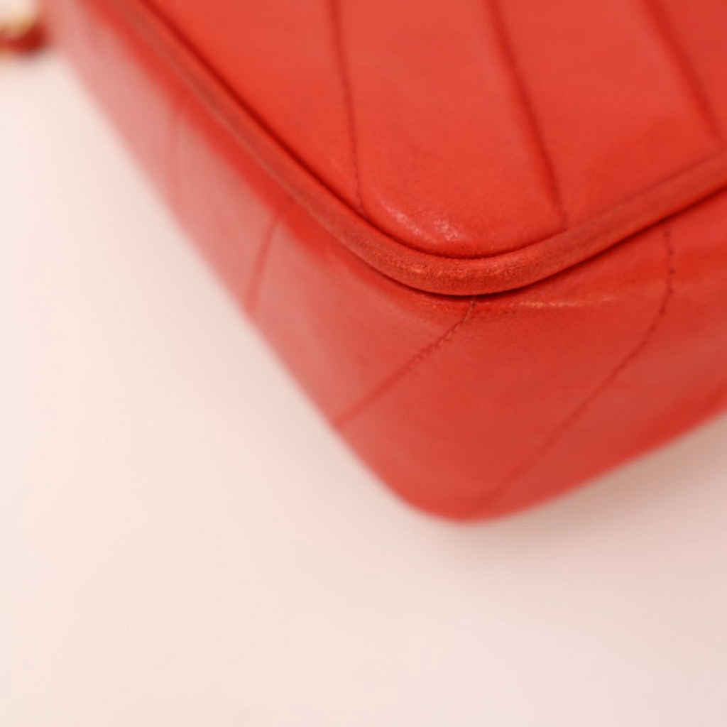 Chanel Shoulder Bag Red — view 5