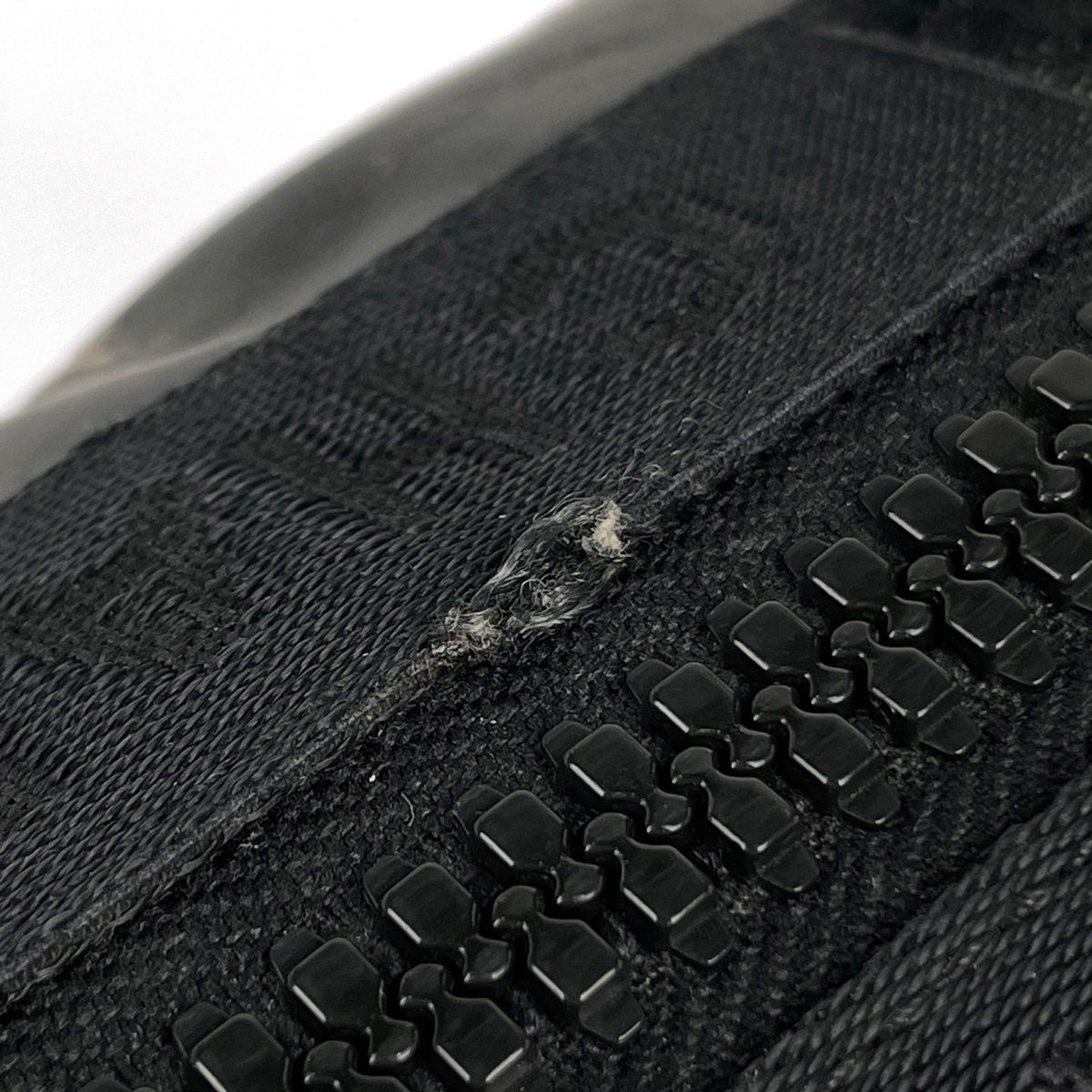 Chanel Shoulder Bag Sports Line Black — view 5