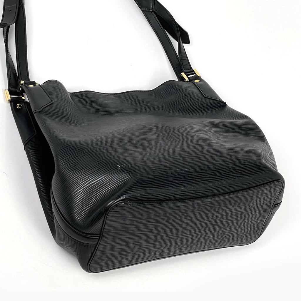 Louis Vuitton Mandala MM Shoulder Bag Epi Noir — view 2