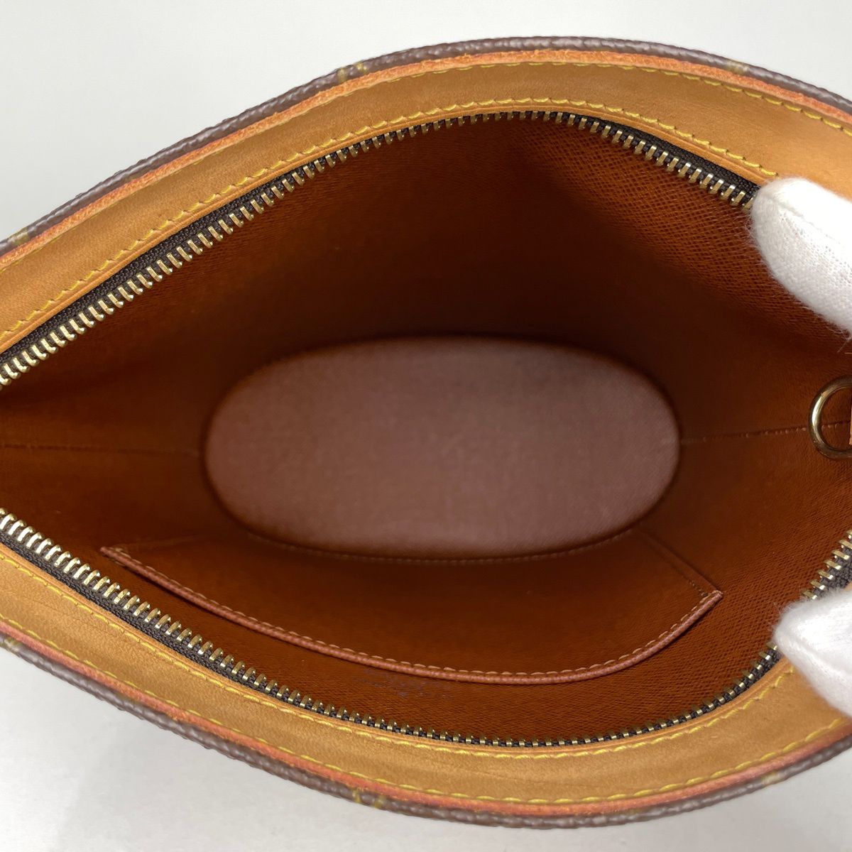 Louis Vuitton Drew Shoulder Bag Monogram Brown — view 7