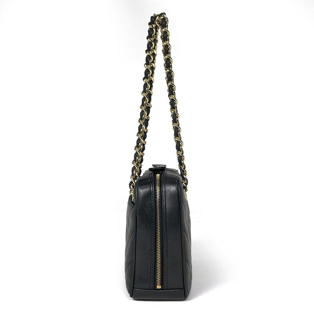 Chanel Shoulder Bag V-stitch Chevron CC Logo Leather Black — view 2