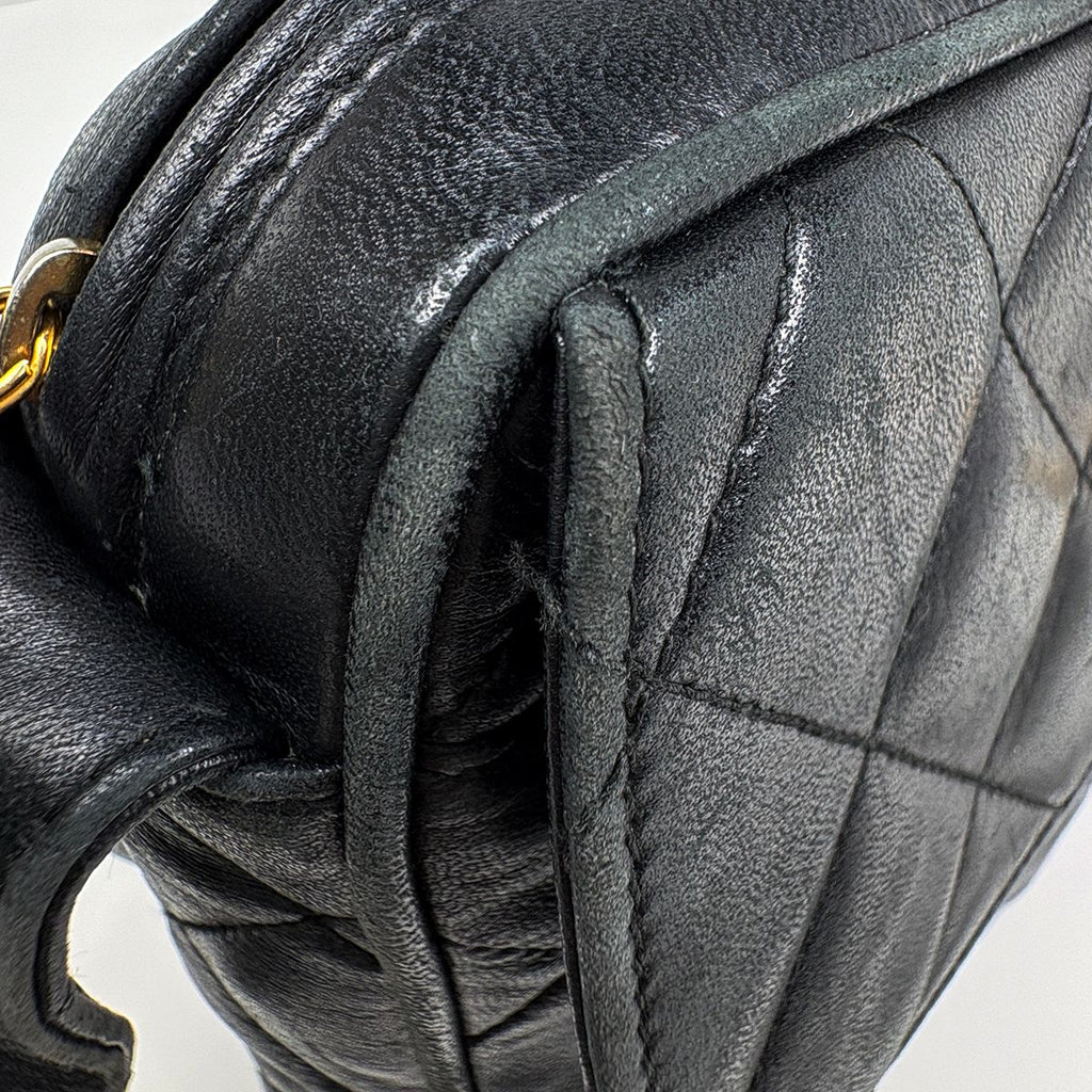 Chanel Shoulder Bag CC Logo Fringe Leather Black — view 8