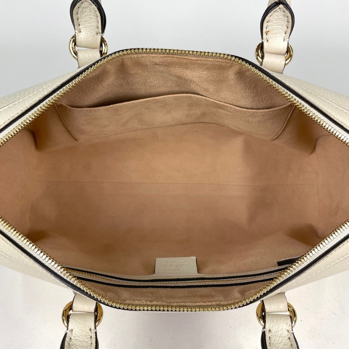 Gucci Handbag Ophidia GG Marmont Sherry Line Leather White — view 8