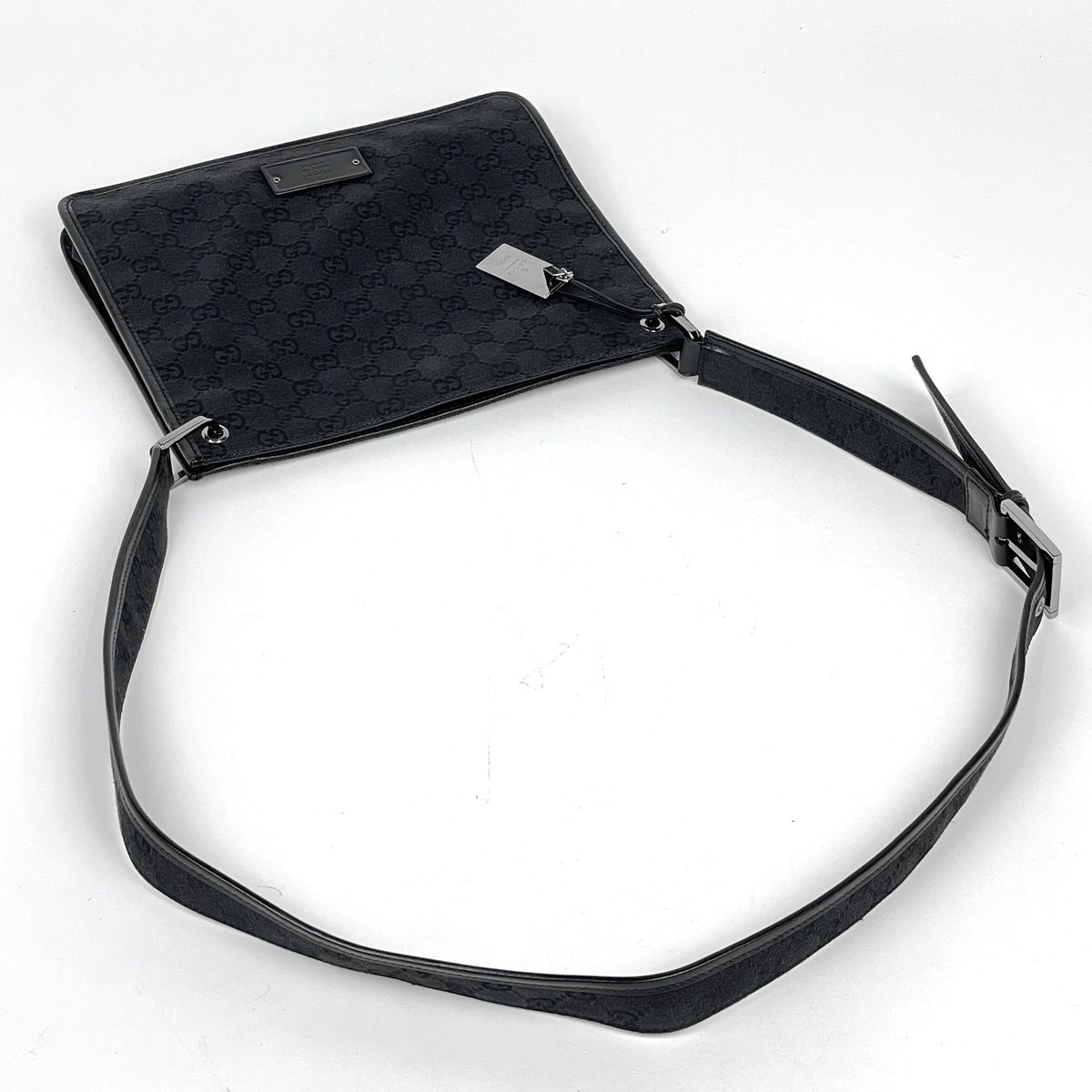Gucci Shoulder Bag GG Pattern Canvas Black — view 5