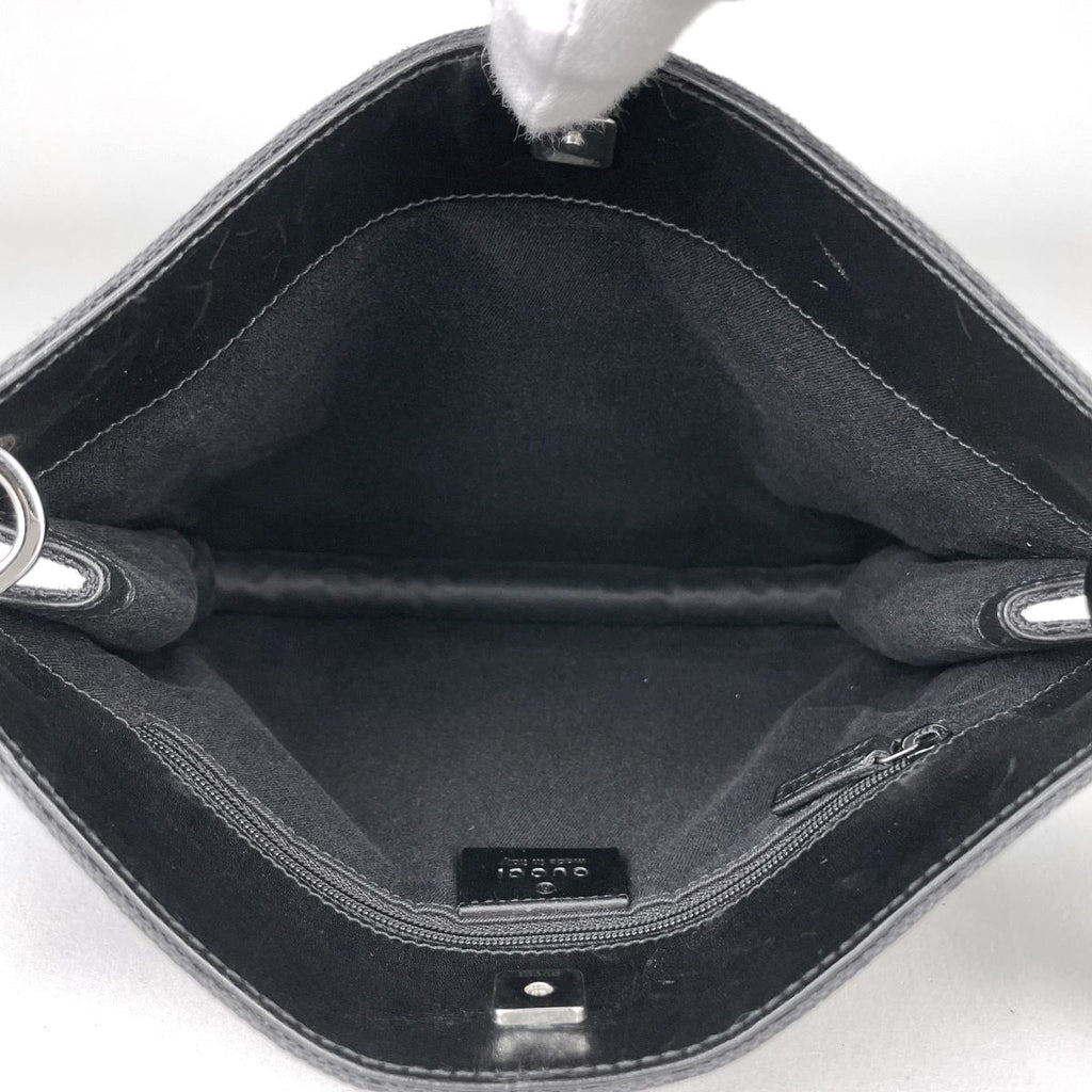 Gucci Shoulder Bag GG Pattern Canvas Black — view 6