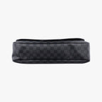 Louis Vuitton Daniel GM Noir Damier Graphite — view 3