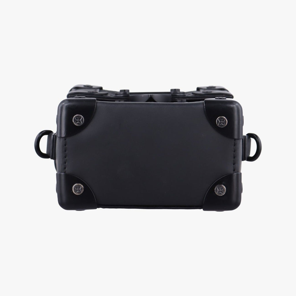 Louis Vuitton Vertical Trunk Noir Monogram Taurillon — view 3