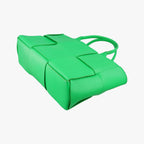 Bottega Veneta Medium the Arco Tote Bag Green Lambskin — view 4