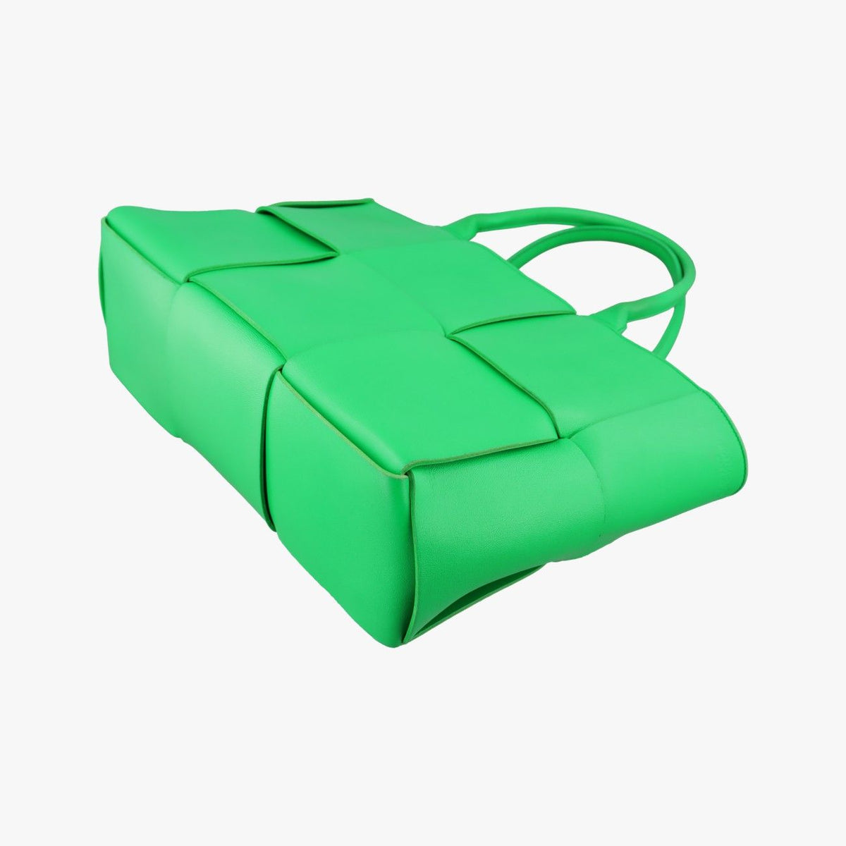 Bottega Veneta Medium the Arco Tote Bag Green Lambskin — view 4