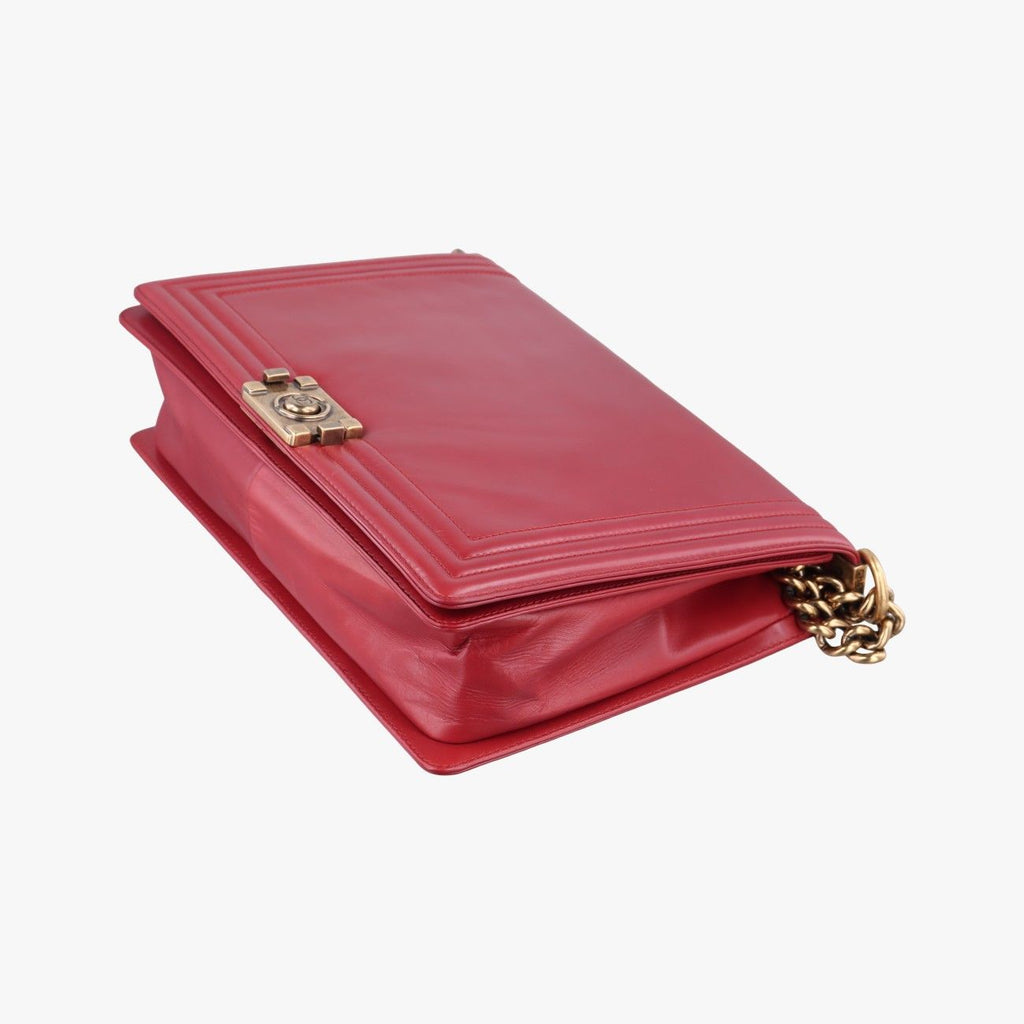 Chanel Boy Red Leather — view 4