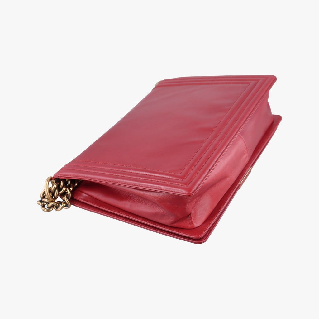 Chanel Boy Red Leather — view 7