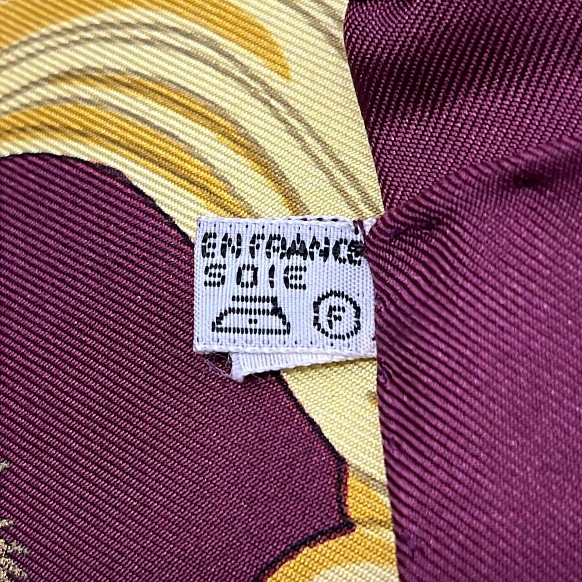 Hermes Scarf Carre 90 Bordeaux Yellow Multi Roue Arriere du Carrosse Imperial — view 4