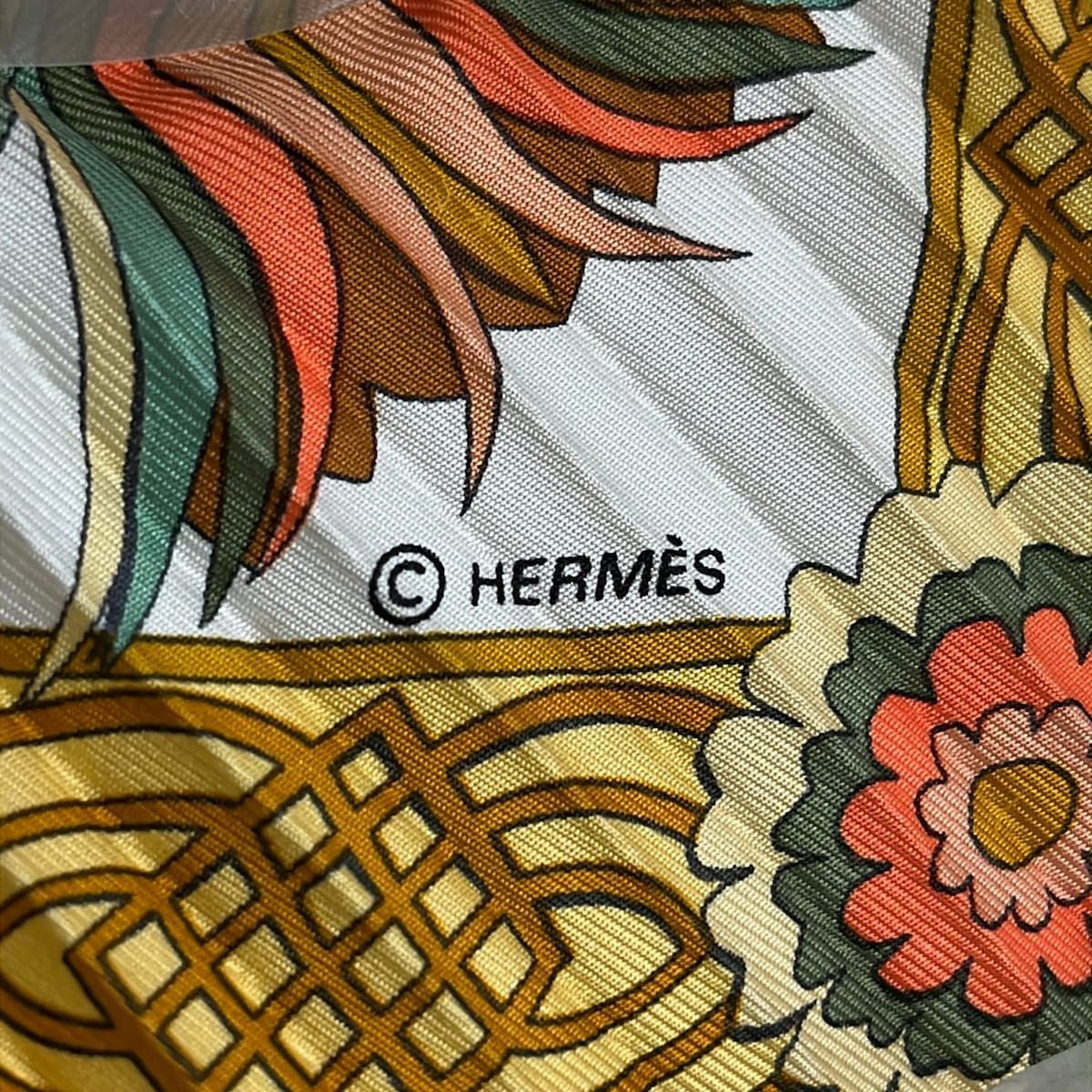 Hermes Scarf Carre Plisse Dark Yellow Multi D'ecoupages — view 2