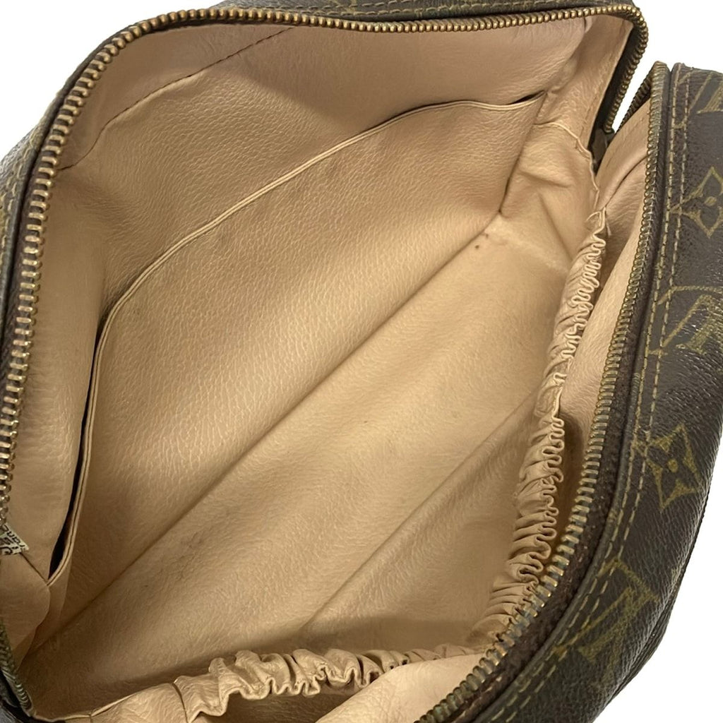 Louis Vuitton Pouch Monogram Trousse Toilet 28 — view 4