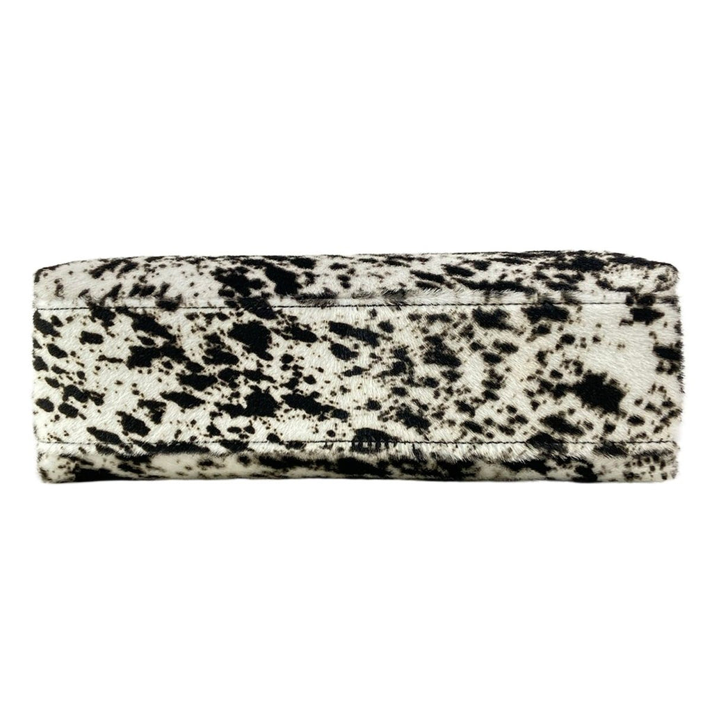 Chanel Shoulder Bag Small Shopping White Black — view 5
