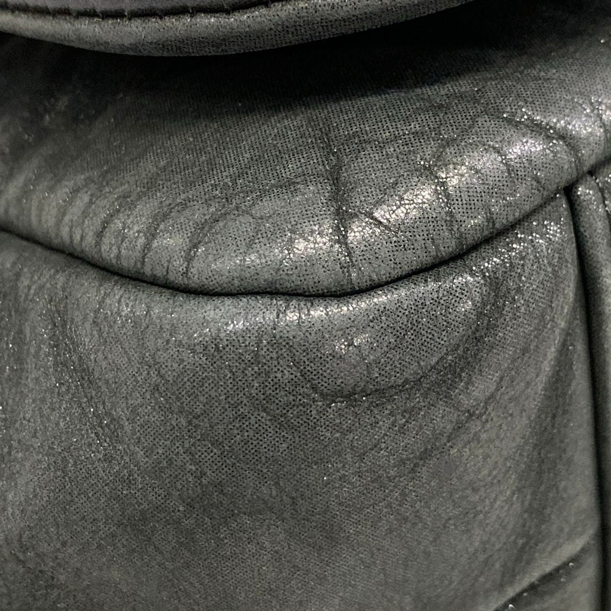 Chanel Shoulder Bag Dark Gray Chain Silver Leather — view 7
