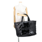 Saint Laurent Paris Tote Bag Logo Maxi Patent Leather Black — view 4