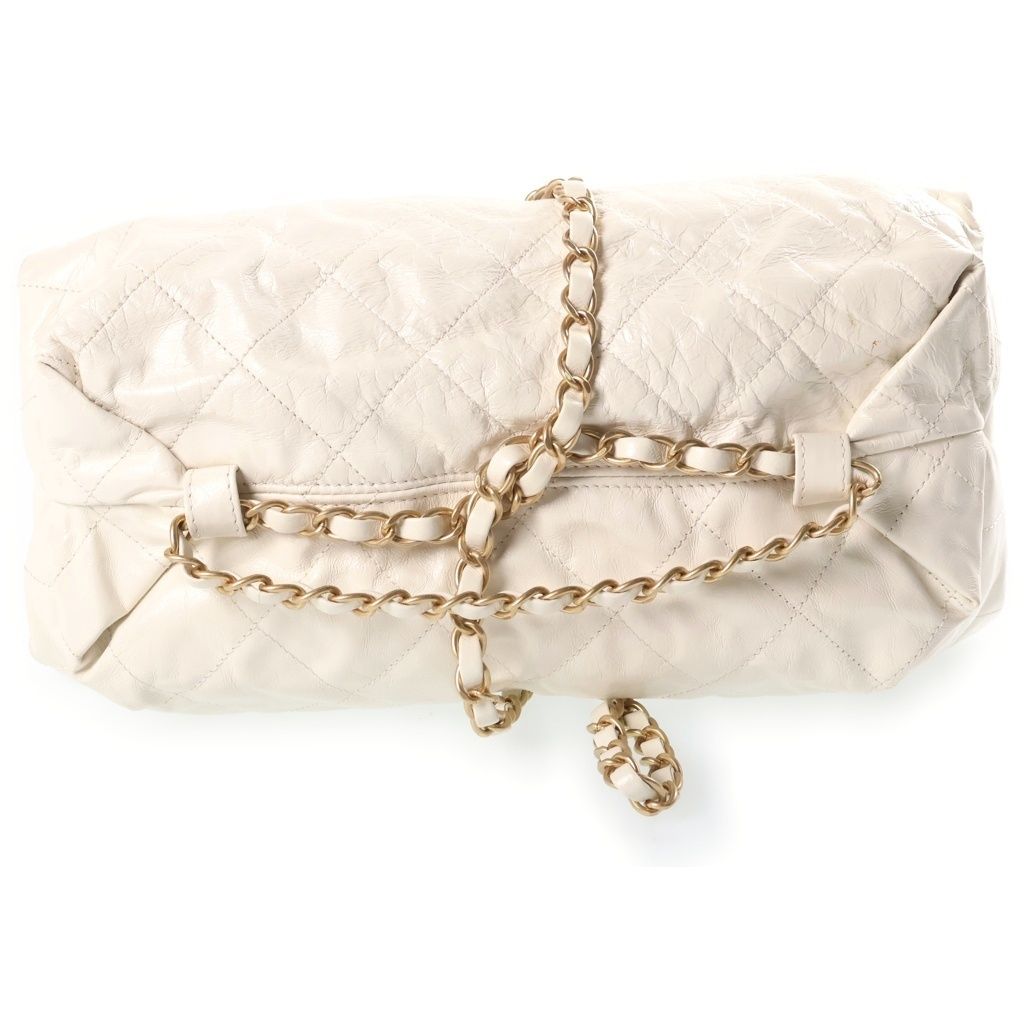 Chanel 12 SS Midnight Swim Balcony Chain Handbag Clutch White Shiny Calfskin — view 4